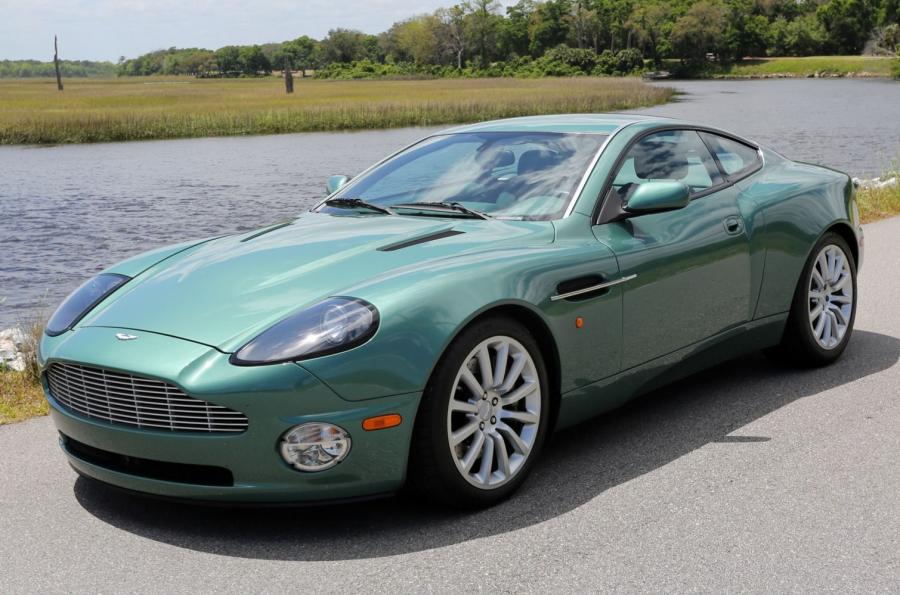  Aston Martin V12 Vanquish 2001 года  (NA) (фото 4 из 10)
